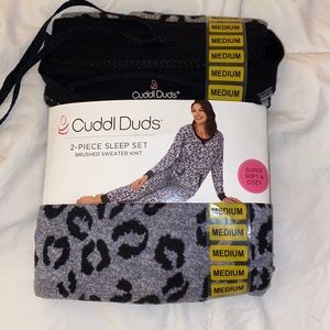 Cuddlduds 2 piece sleep set
